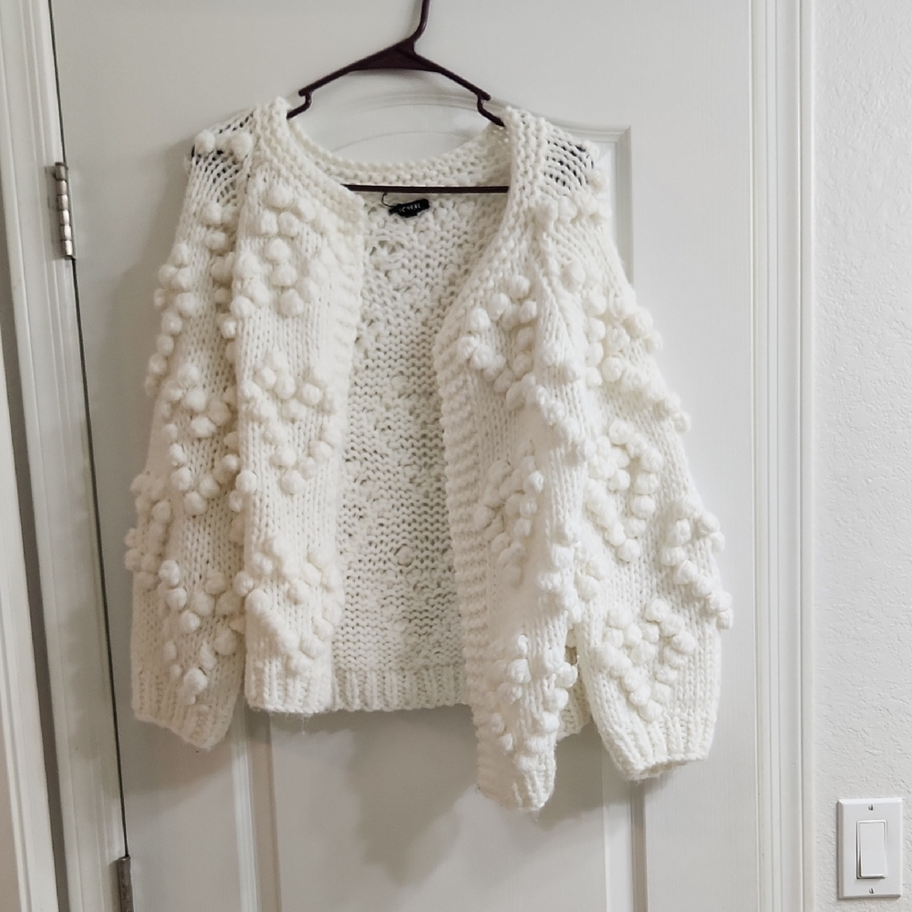 Chunky Heart Pom White Knit Sweater